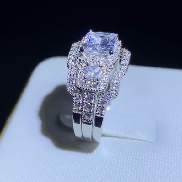S925 3Pcs Square 1ct Round Diamond Engagement Ring - Picture 6 of 8